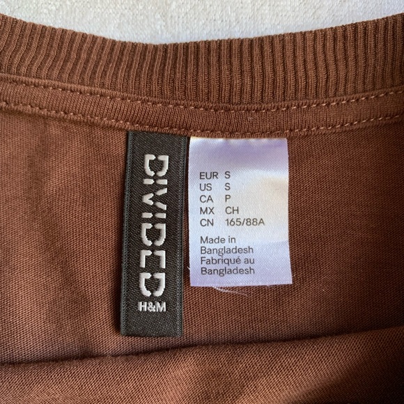 H&M shirt - Picture 2 of 3